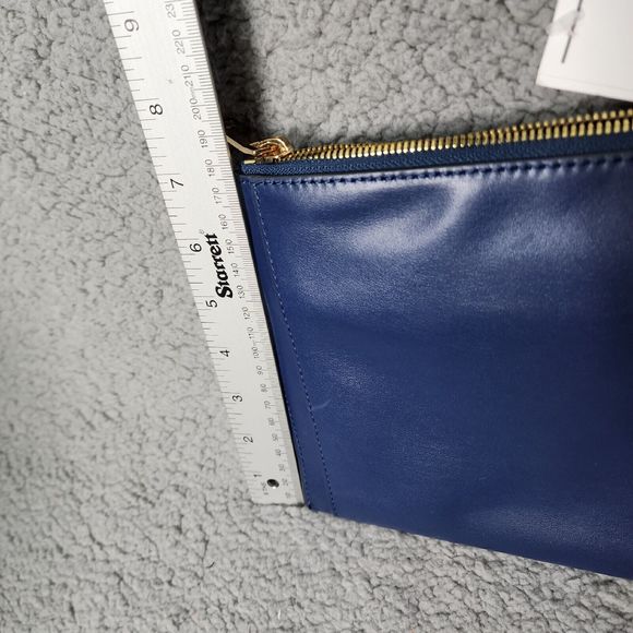 LOGO by Lori Goldstein NWT Leather Envelope Pouch with RFID Sea Blue - Picture 7 of 13
